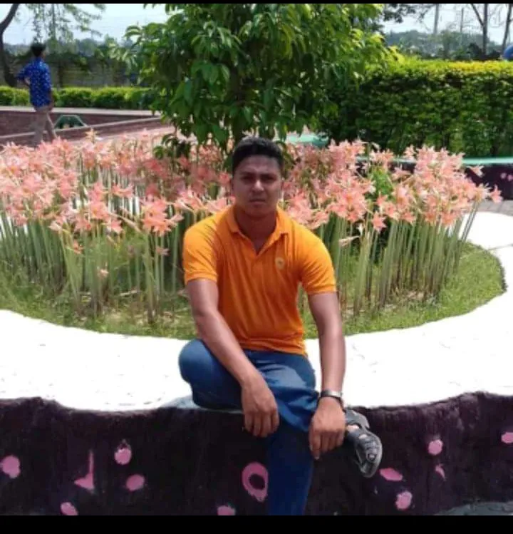 coveImg