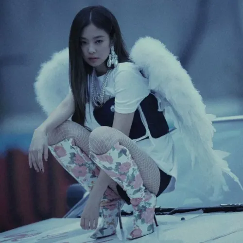 『JENNIE KIM SOLO』