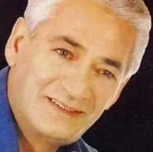 Çok üzgünsün arkadaş