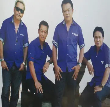 AKU CEMBURU