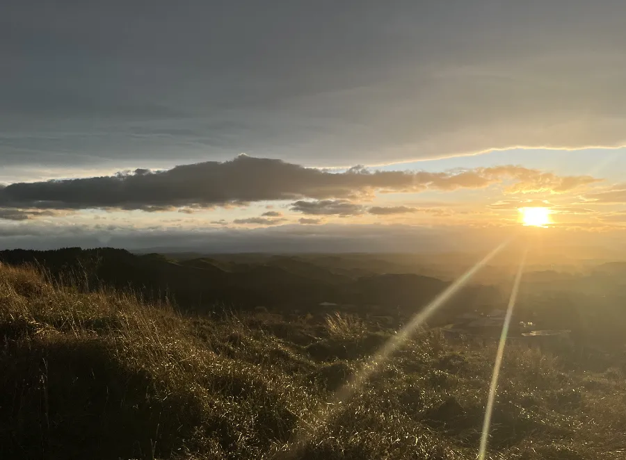 သီချင်းလေးကြားရင်