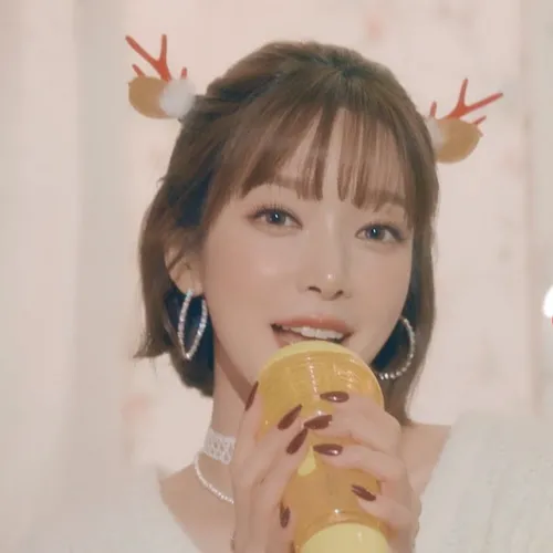 Santa Tell Me (Cover)