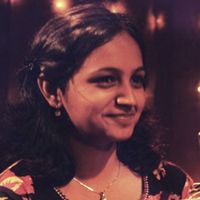 Ee solamanum shoshannayum short-cover