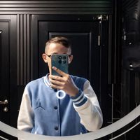 Akin_star158