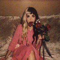 Maisie<33