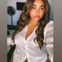 QueenB🦋🦋