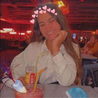 SarahBe_star79234128