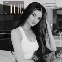 📀Julie📀