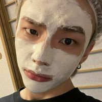 დ↬😻Jinnie😻↫დ
