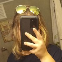 krysten_star63038840