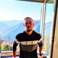 Simone93_star281
