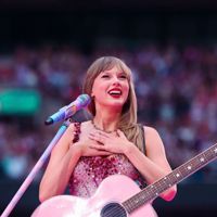 TaylorSwift13🎤