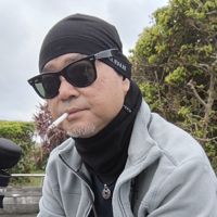 王逸倫(長毛)Charlie