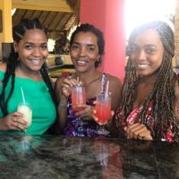 Mariela_star77401293