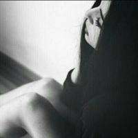 Emmily-77