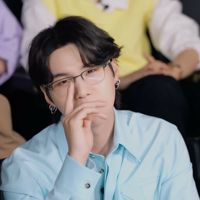 ᵇᵗˢ⟬⟭𓃠AB~•