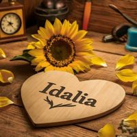 IdaliaM_star70307082