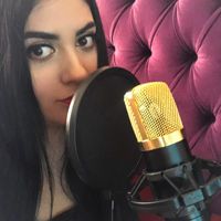Karen_canta