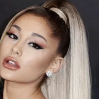 ArianaGrandefan4321