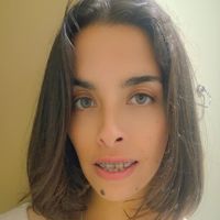 Estefani_Farias