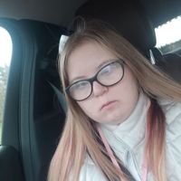 SharonSimpso_star810