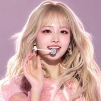 Strawbunny🐇🍓