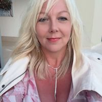 Suzi1970-