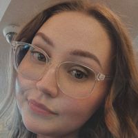 ElizabethNicole99
