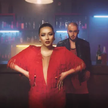 Ka Je X2-cover