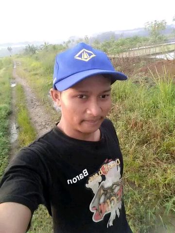 coveImg