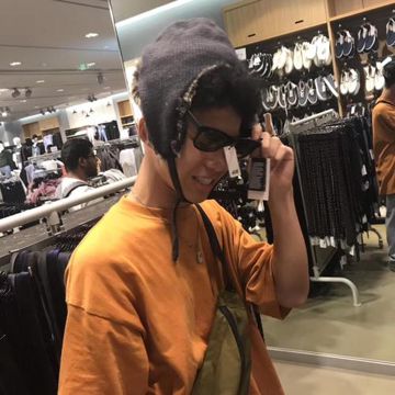 coveImg
