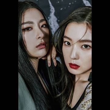 Naughty inst-cover