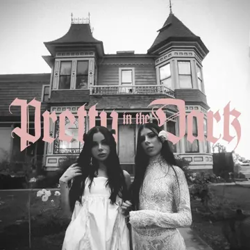 Pretty in the Dark-cover