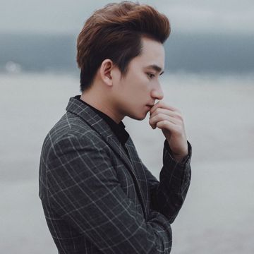 Có Chàng Trai Viết Lên Cây-cover