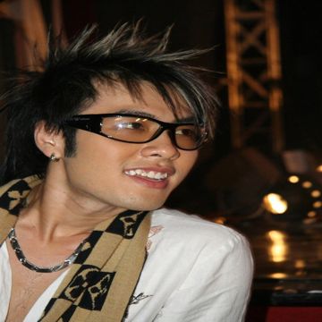 Thế Giới Không Tình Yêu-cover