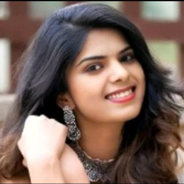 ranjana roxster host show round 1 -cover