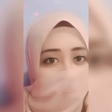 Sally sendiri-cover