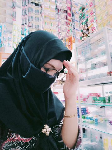 Jangan sakiti hatinya cover delima-cover