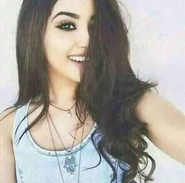 بتنادينى تانى لى.