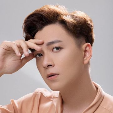 Giả Vờ Yêu-cover