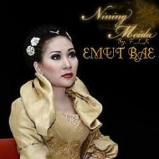 Emut Bae