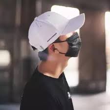 coveImg