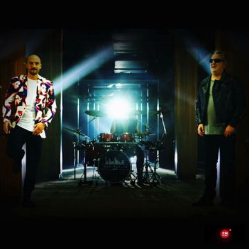 Zaviri U Moje Srce-cover