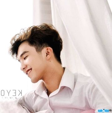 Anh Chọn Người Thương Mình-cover