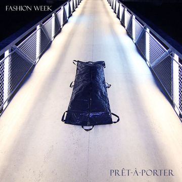 Fashion Week-cover