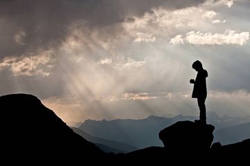 Dungog Ug Himaya (Glory and Honor)