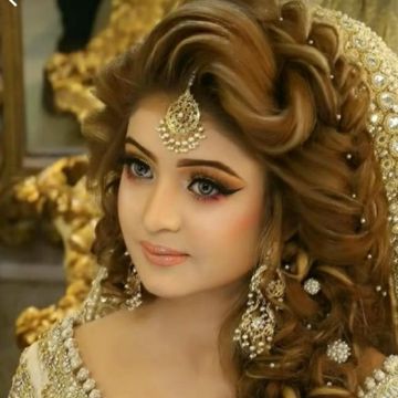Raat Akeli Hai by Nargis-cover