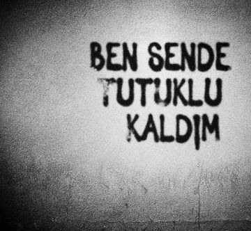 Ben sende tutuklu kaldım,-cover