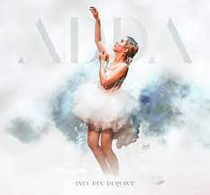 Fata din diamant-cover