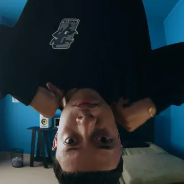 coveImg
